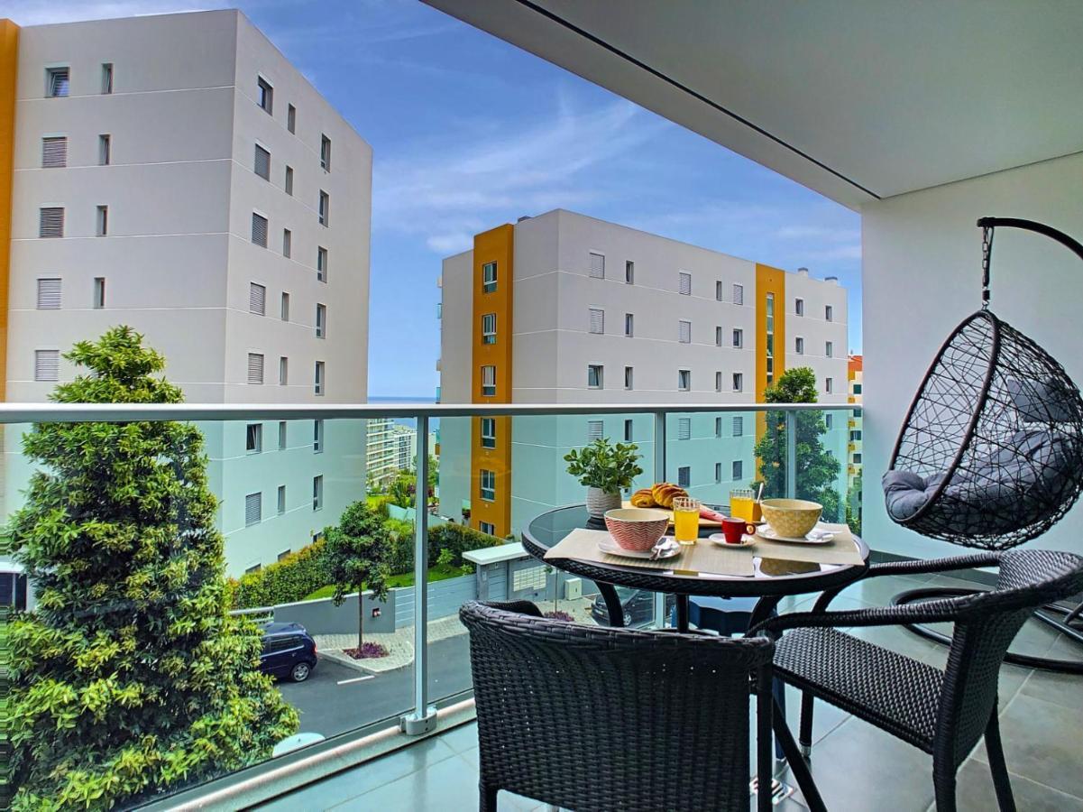 Alameda Apartment By Lovelystay ฟุงชาล ภายนอก รูปภาพ
