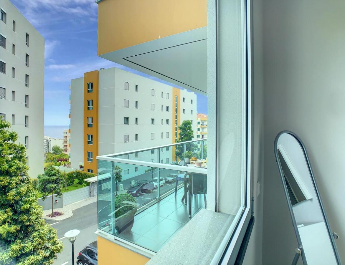 Alameda Apartment By Lovelystay ฟุงชาล ภายนอก รูปภาพ